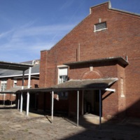 Henderson_4206.jpg